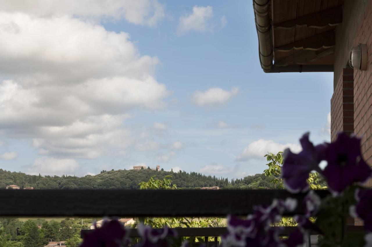 Al Centro Della Toscana Poggibonsi Ngoại thất bức ảnh